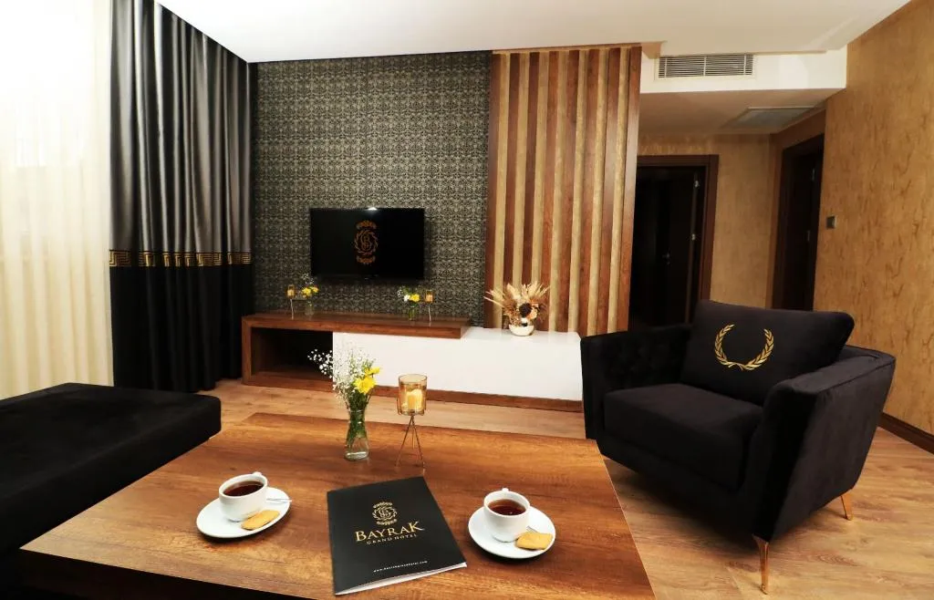 Suite,Dağ Manzaralı