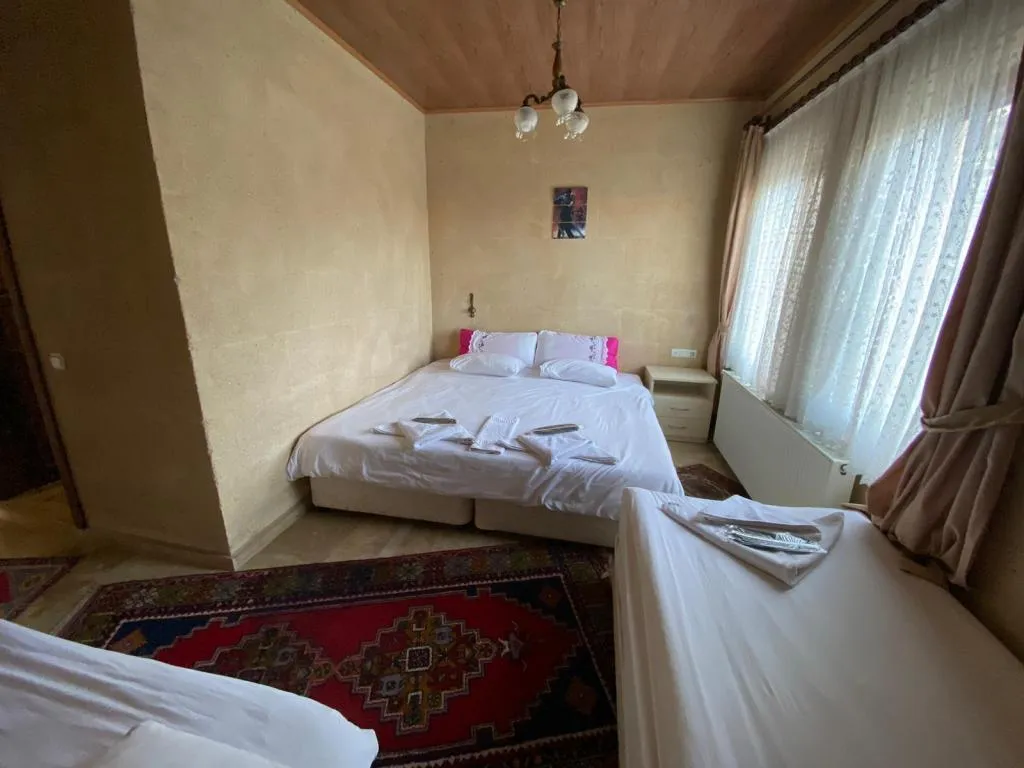 Aile Odası,Sokak Manzaralı,2. Kat