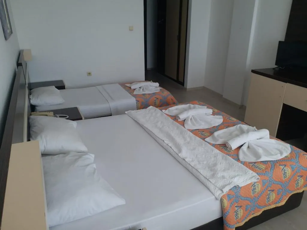 Standart Oda,Deniz Manzaralı,Balkonlu