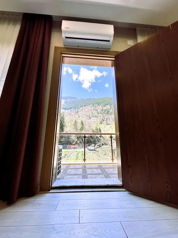 Villa,Dağ Manzaralı,Balkonlu