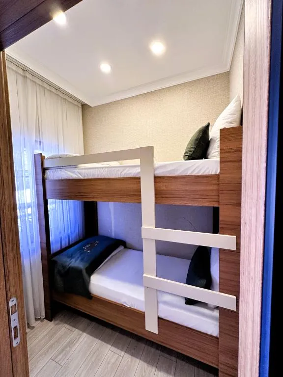 Villa,Dağ Manzaralı,Balkonlu