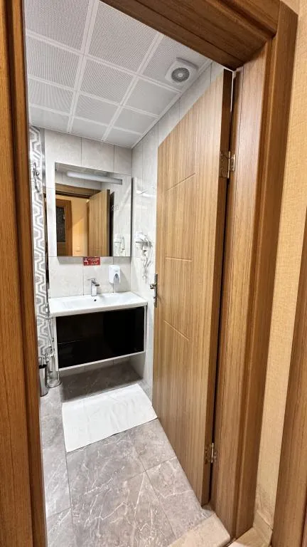 Dubles,Dağ Manzaralı,Balkonlu