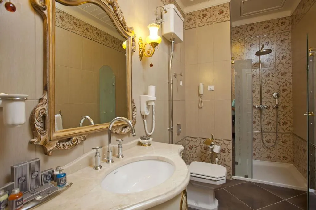 Çift Kişilik,Bahçe Manzaralı