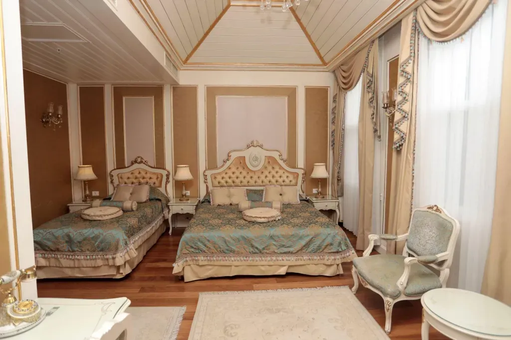 Suite,Bahçe Manzaralı