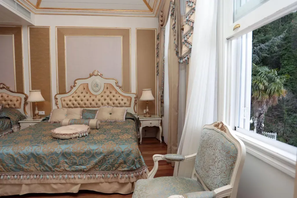 Suite,Bahçe Manzaralı