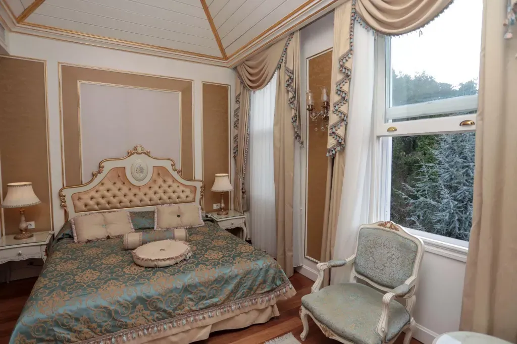 Suite,Bahçe Manzaralı