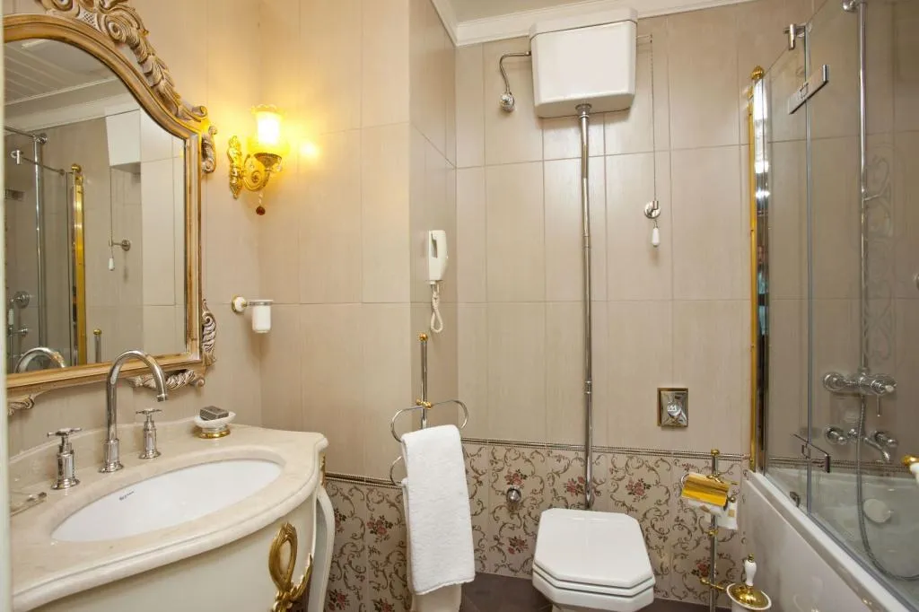Suite,Bahçe Manzaralı