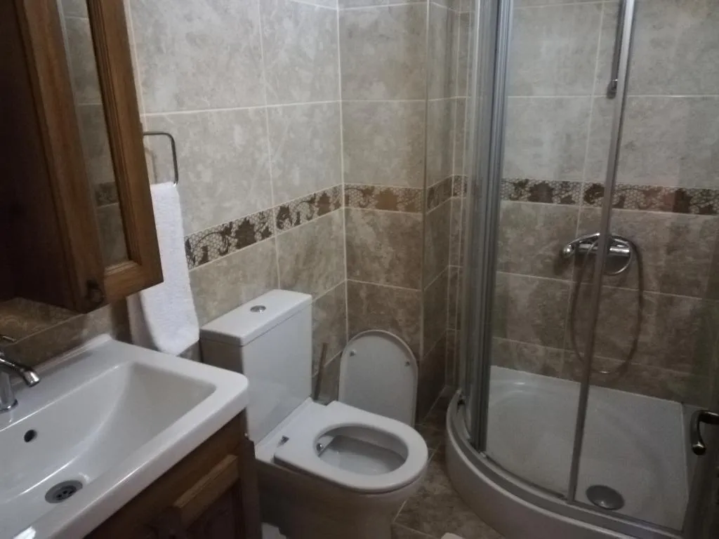 Superior,Bahçe Manzaralı