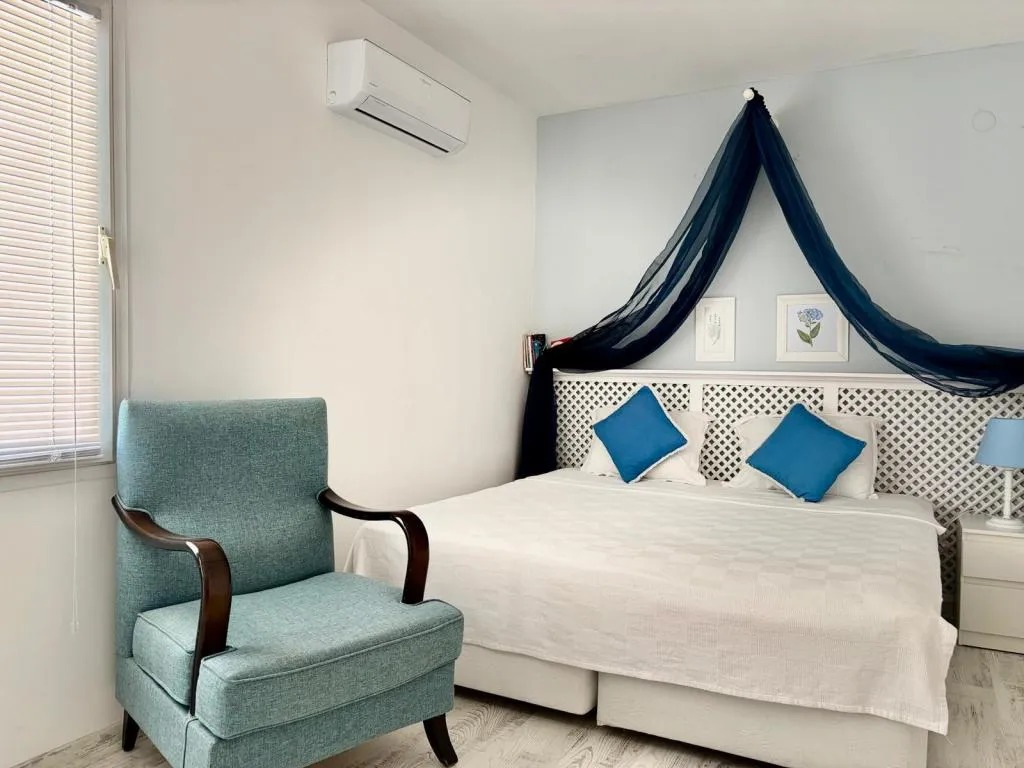 Deluxe Oda-Balkonlu,Bahçe Manzaralı,Balkonlu
