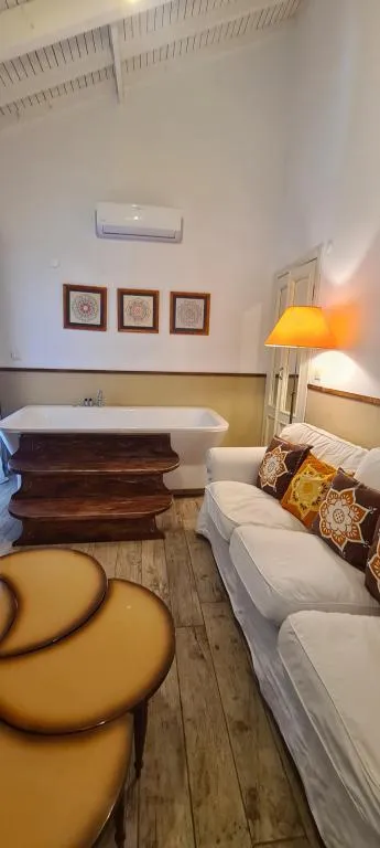 Jakuzili Suit Oda,Bahçe Manzaralı,Jakuzili