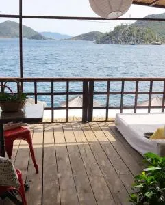 Bozburun Pembe Yunus Otel