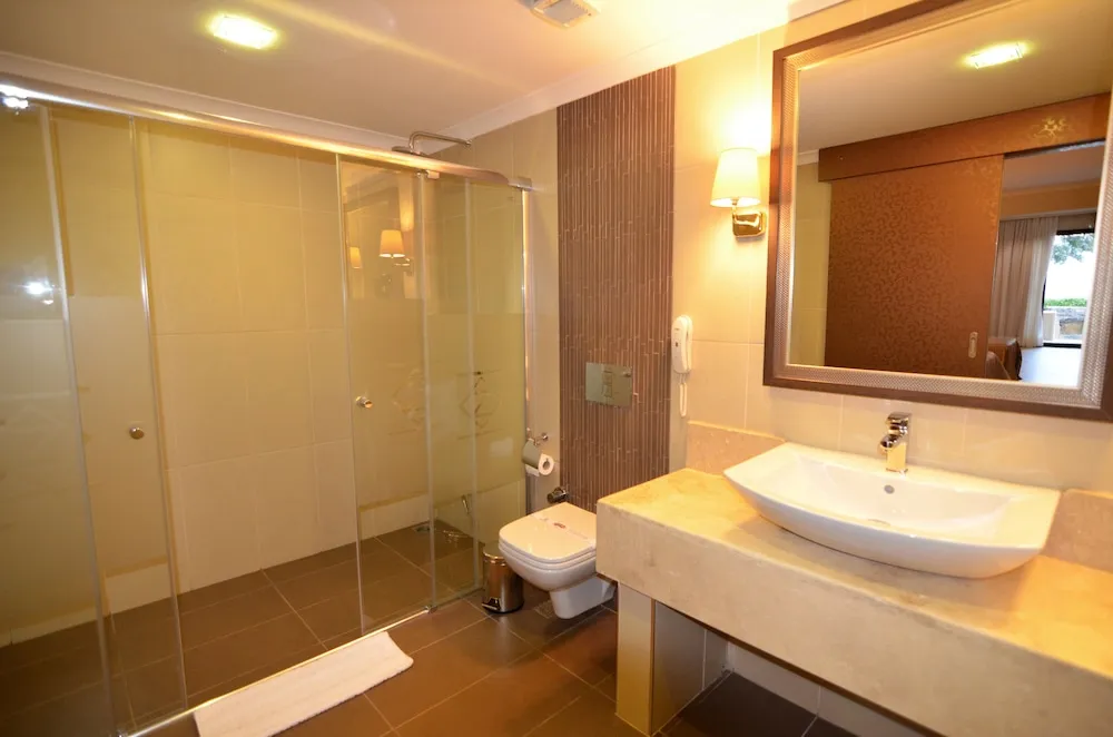 Deluxe Garden Room