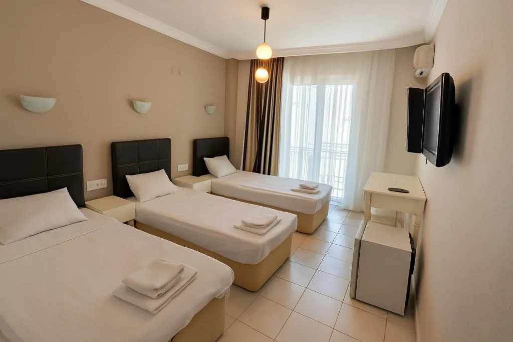 Triple,Şehir Manzaralı