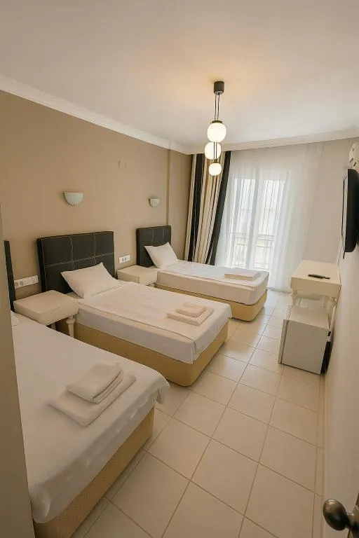 Triple,Şehir Manzaralı