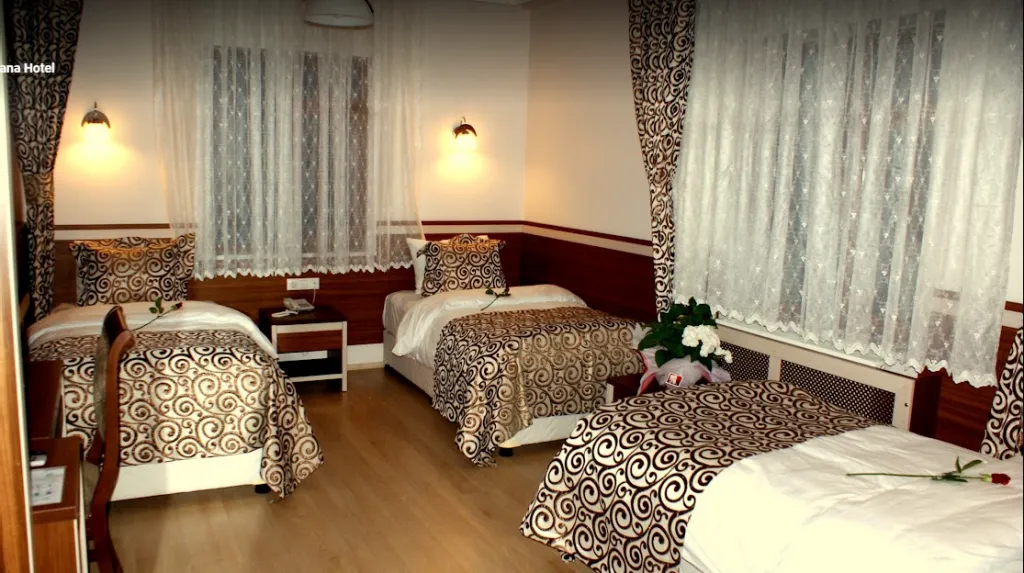 Standart Dört Kişilik Oda