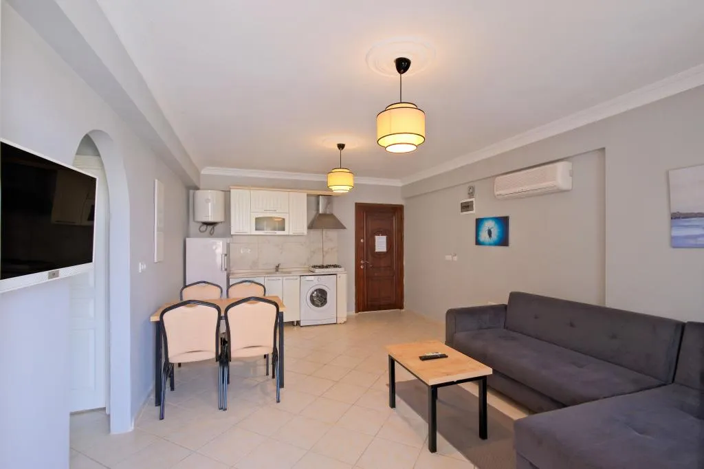 İKİ YATAK ODALI DAİRE ( BALKONLU )