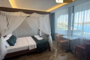 Akvaryum Otel Karaburun