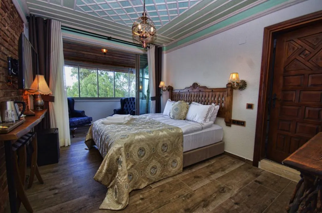 Standart Oda,Kısmi Deniz Manzaralı