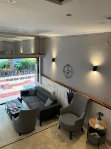 Otel Ünlü