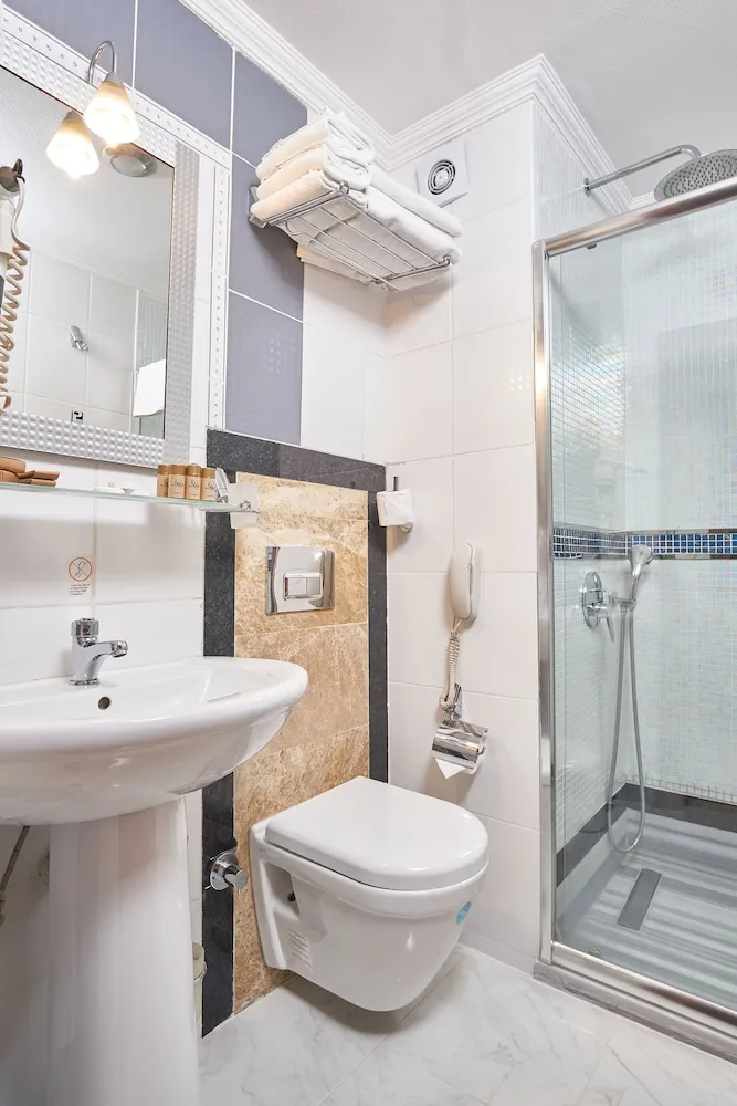 Superior Üç Kişilik Oda