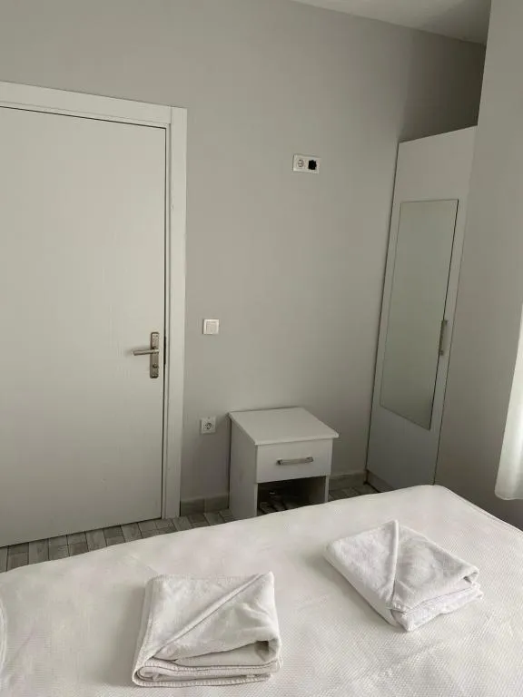 DENİZ MANZARALI 1+1