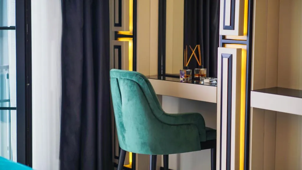 Suite,Deniz Manzaralı,Fransız Balkonlu