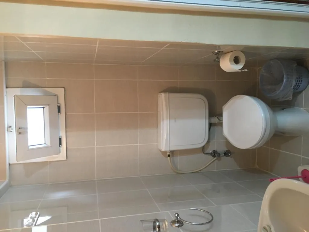 Çift Kişilik,Şehir Manzaralı