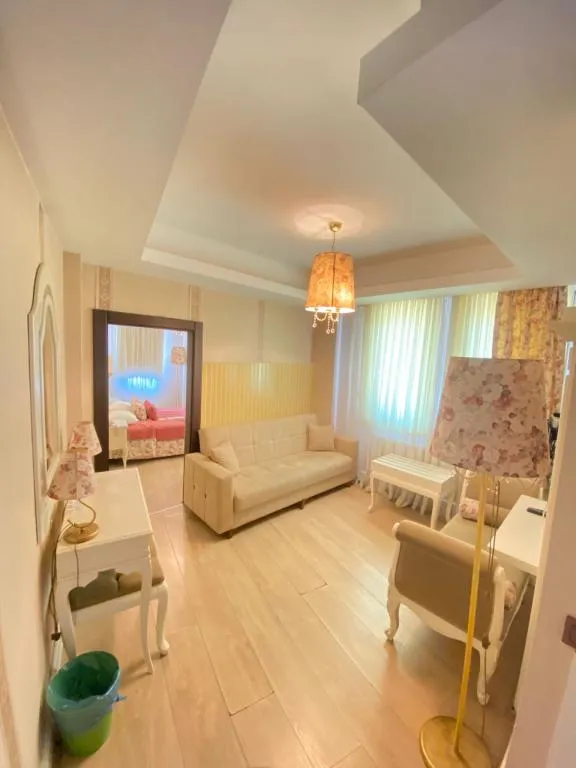 Çift Kişilik,Şehir Manzaralı