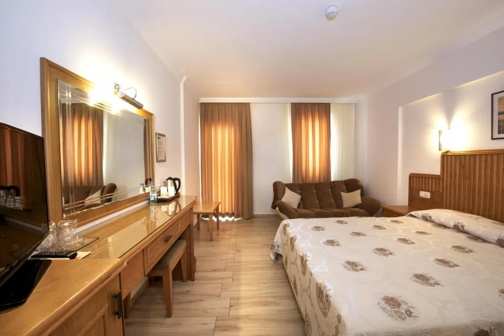 Standart Oda,Şehir Manzaralı
