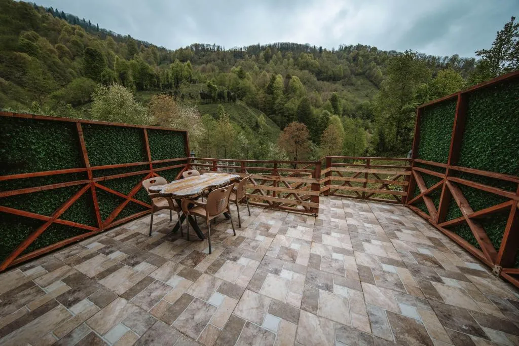 Bungalow 4 Kişilik Oda,Dağ Manzaralı,Balkon veya Teraslı