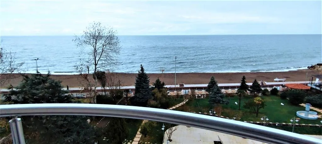 Standart-Deniz Manzaralı - Balkonlu