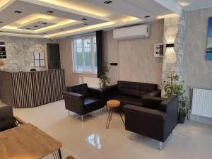 Çam Suit