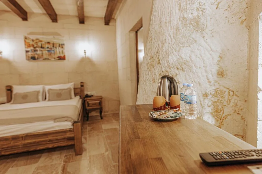 108 Stone Cave Room