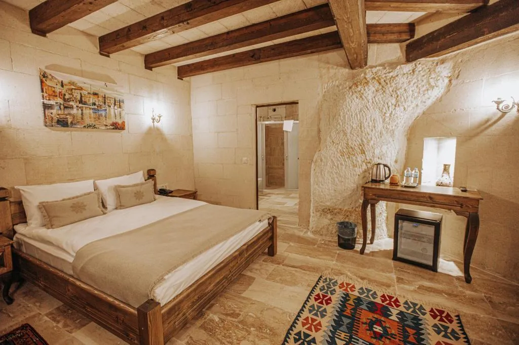 108 Stone Cave Room