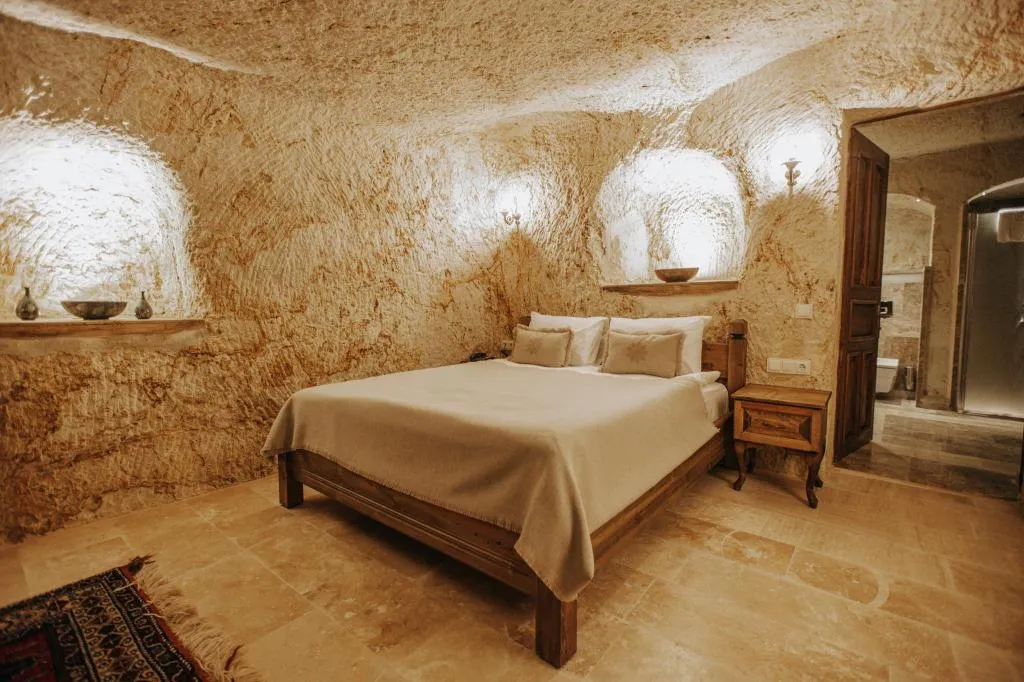 101 Kıng Cave Room