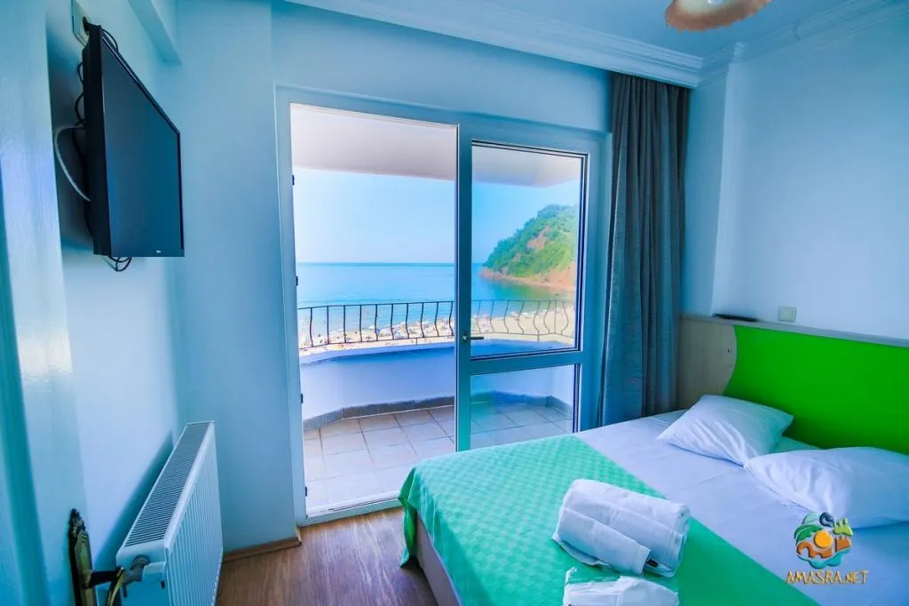 Aile Odası,Deniz Manzaralı,Balkonlu