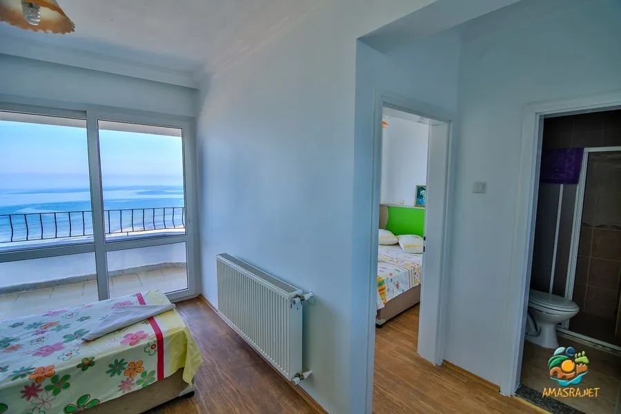 Aile Odası,Deniz Manzaralı,Balkonlu