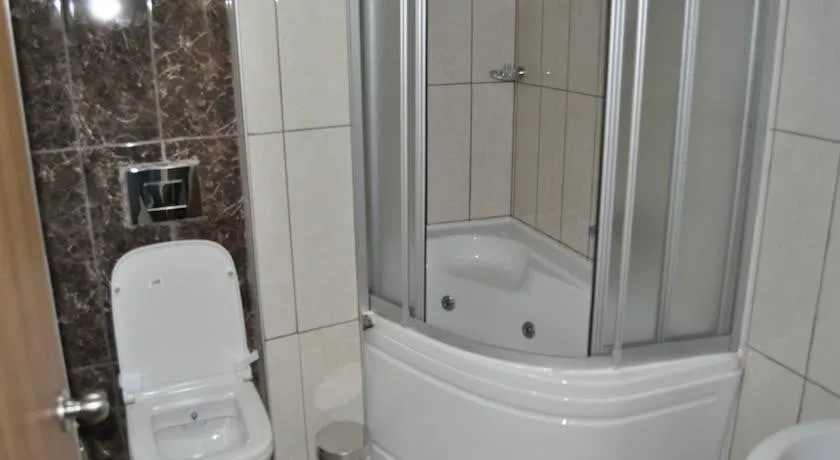 Standart İki Kişilik İki Ayrı Yataklı Oda