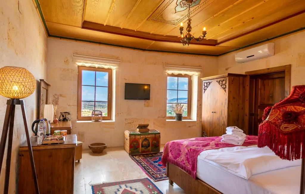Deluxe Room-Victoria