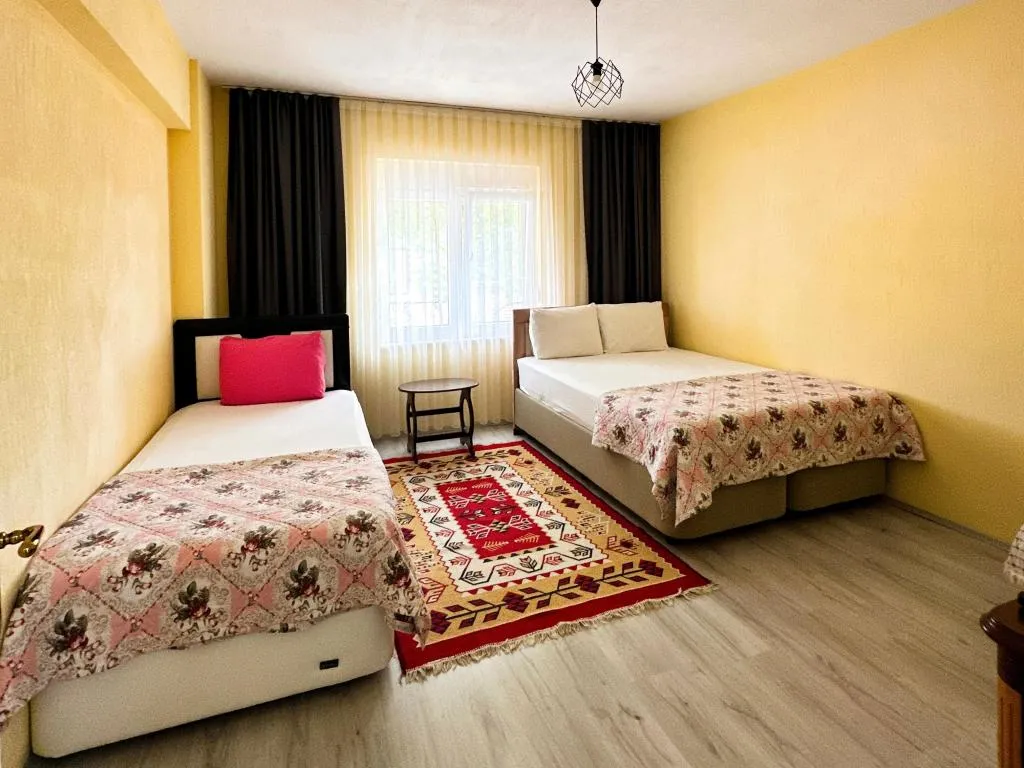 Salda Gölünün eşsiz doğasında 1+1 apart