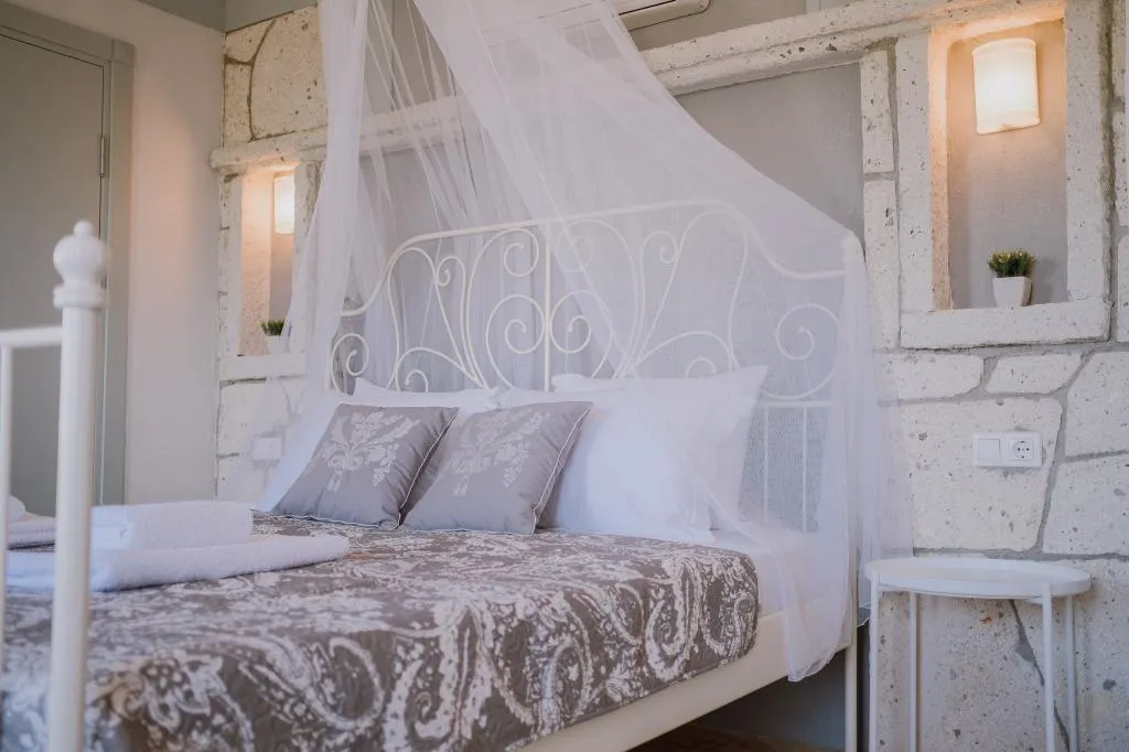 Comfort Oda,Bahçe Manzaralı,Giriş Katı