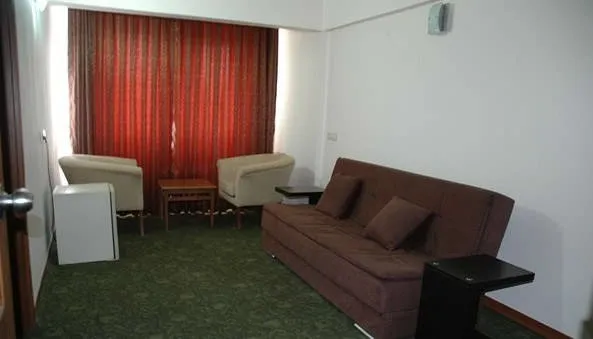 Standart Oda,Şehir Manzaralı