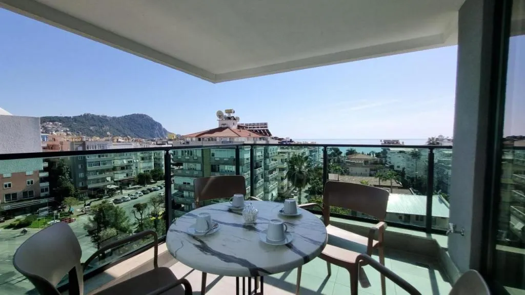 1 + 1 Daire,Deniz Manzaralı,Balkonlu