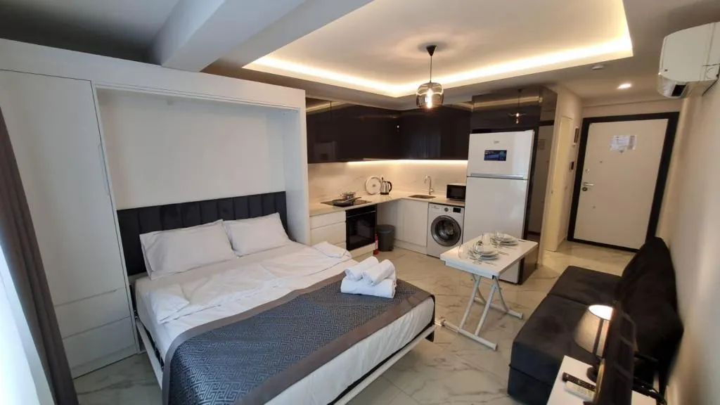 1+0 Daire,Kara Manzaralı,Balkonlu