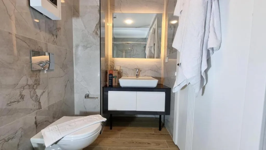 1 + 1 Daire,Kara Manzaralı,Balkonlu