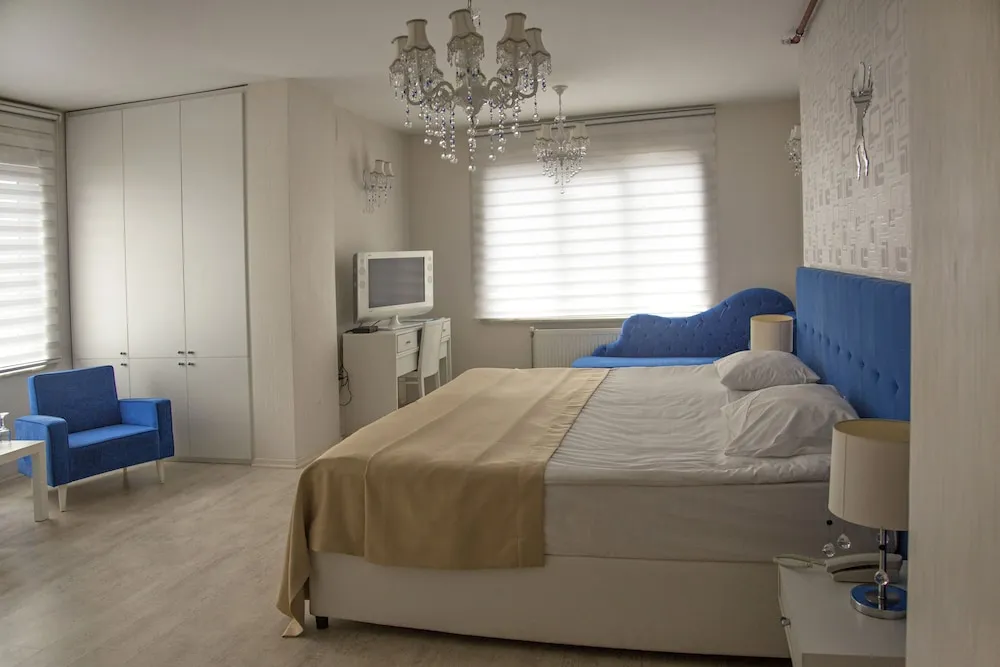 Deluxe Tek Büyük Yataklı Oda