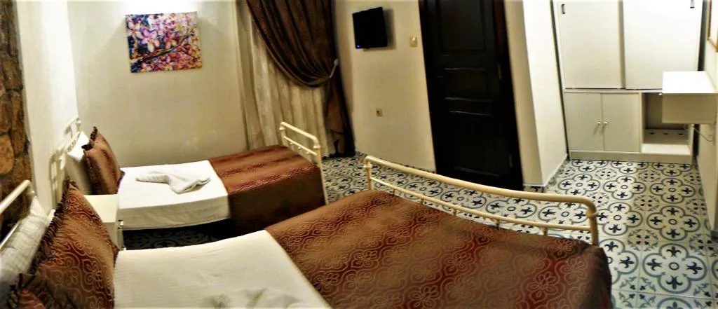 STANDART ÜÇ KİŞİLİK ODA
