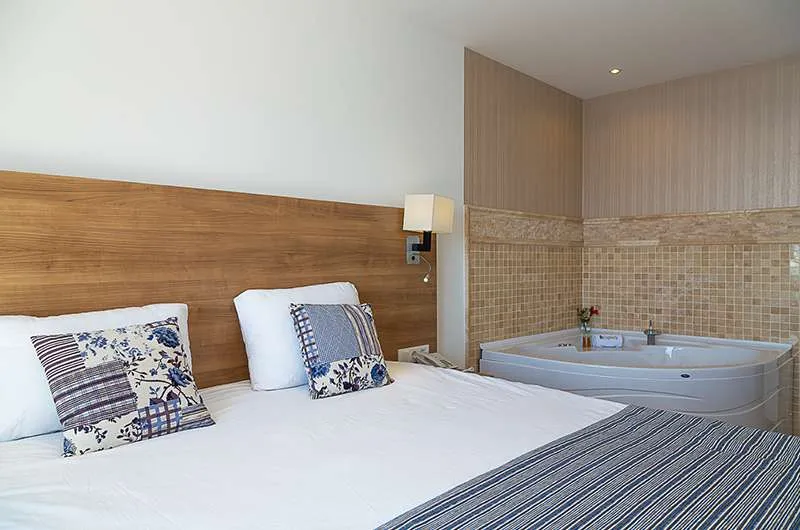 Premium Aile Odası - Spa Küvetli