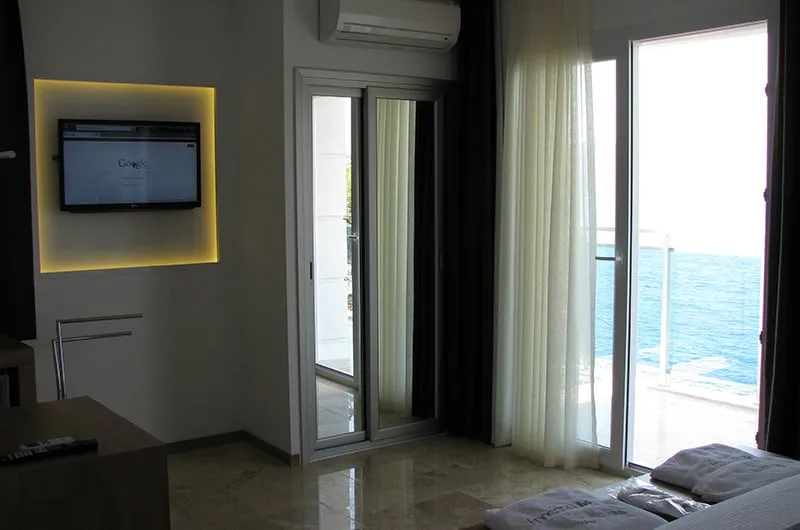 Premium Jakuzili Deniz Manzaralı