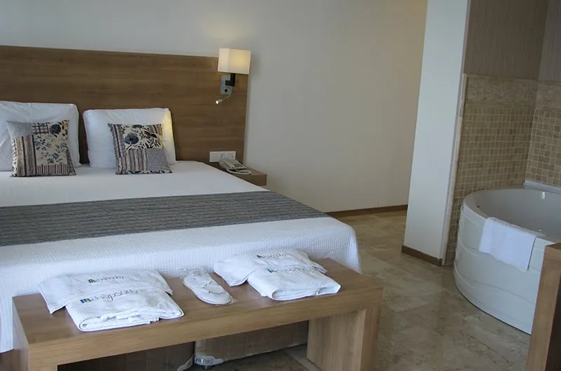 Premium Jakuzili Deniz Manzaralı